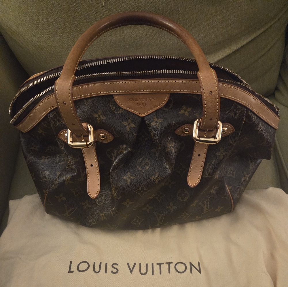 LOUIS VUITTON Monogram Tivoli GM